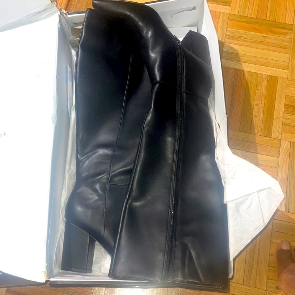 Nine West black fat heel pointed toe boots